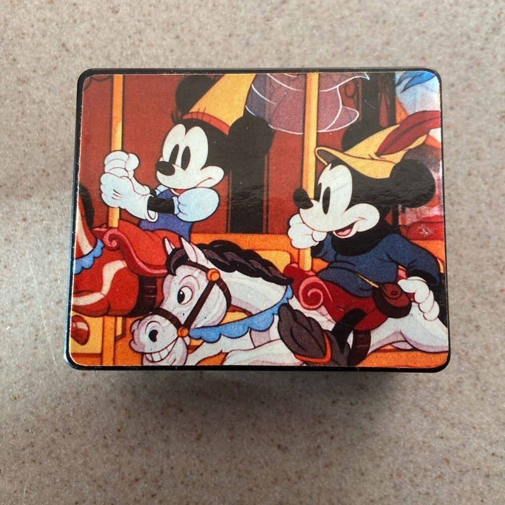 Mickey & Minnie Mouse vintage signature book box